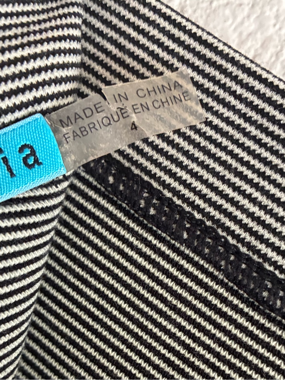 Alice +Olivia Black & White Stripped Pencil Mid Skirt 4 - Picture 10 of 10